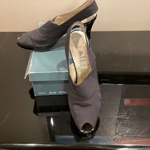 Fabric and patent evening shoe by Di Sandro